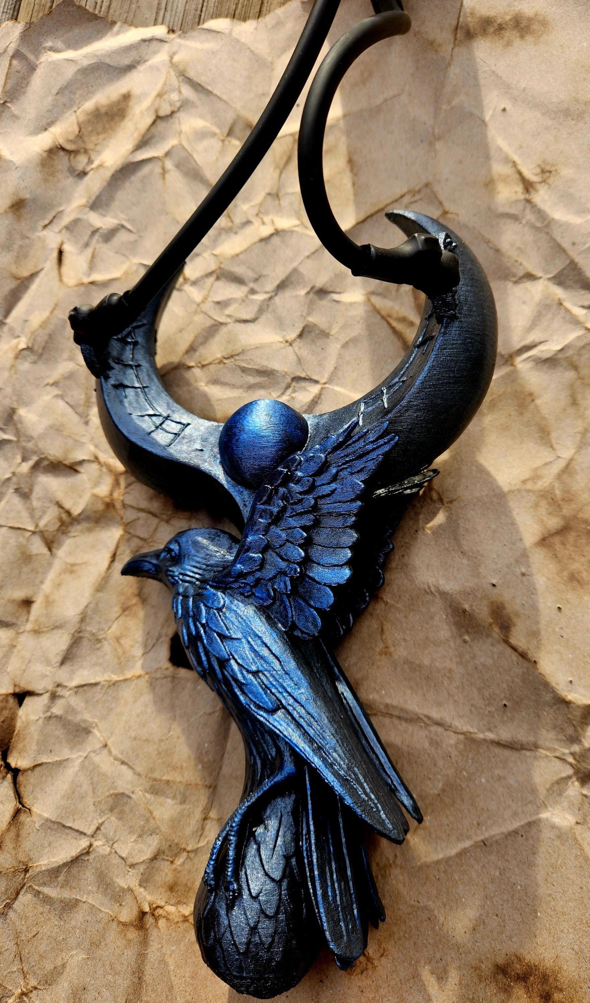 Raven Slingshot: Gothic Crow Design - Functional Fantasy Relic