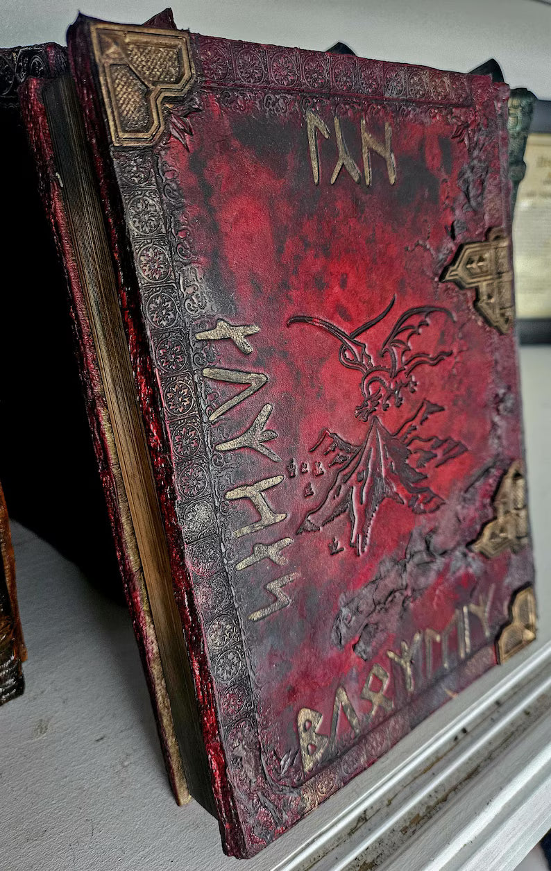 The Hobbit Leatherbound Book | Custom Deluxe Collector's Edition | Smaug Vault Relic - 3rd Anniversary Leather Gift