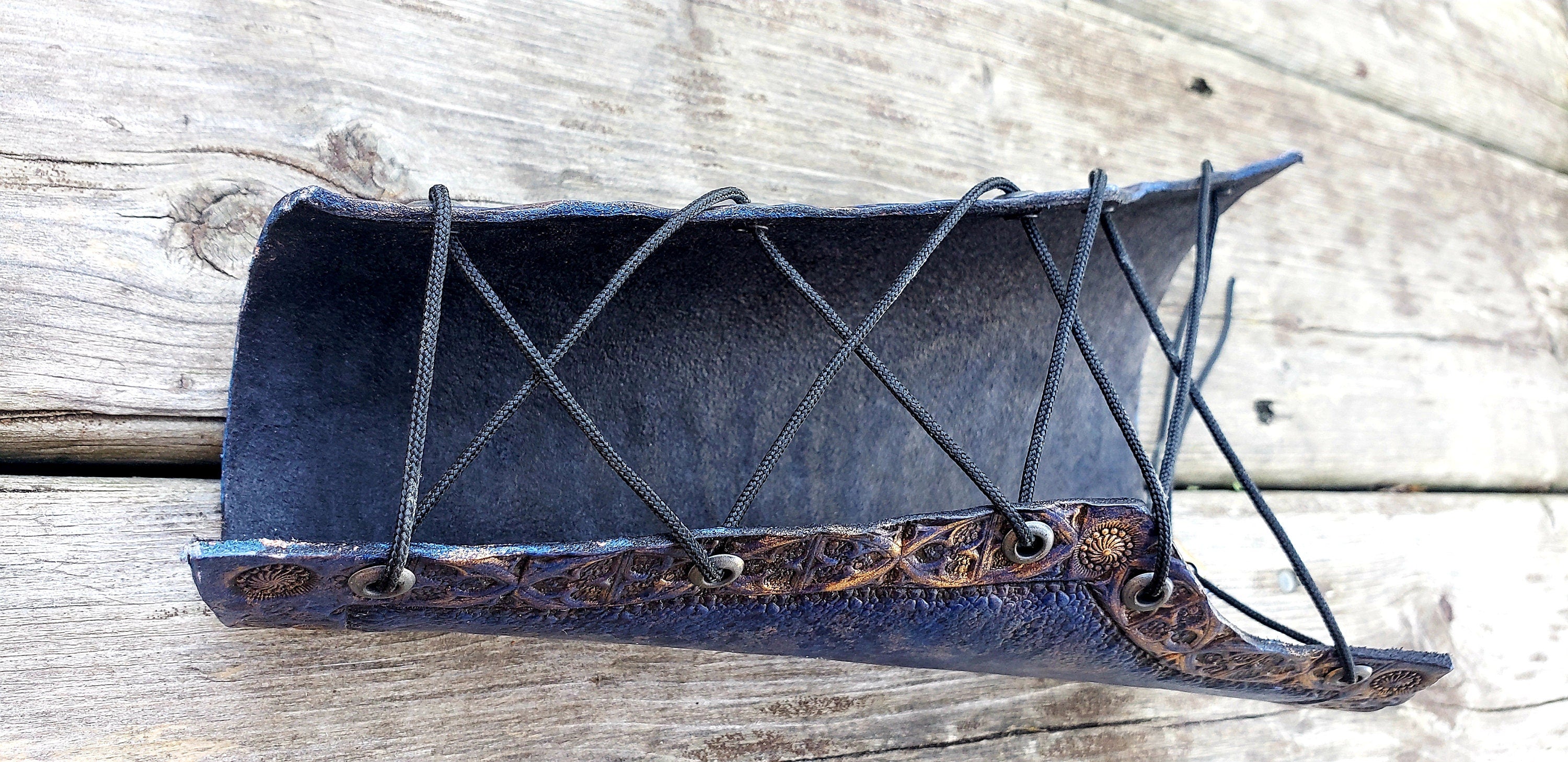 Seraphim's Leather Arm Guard