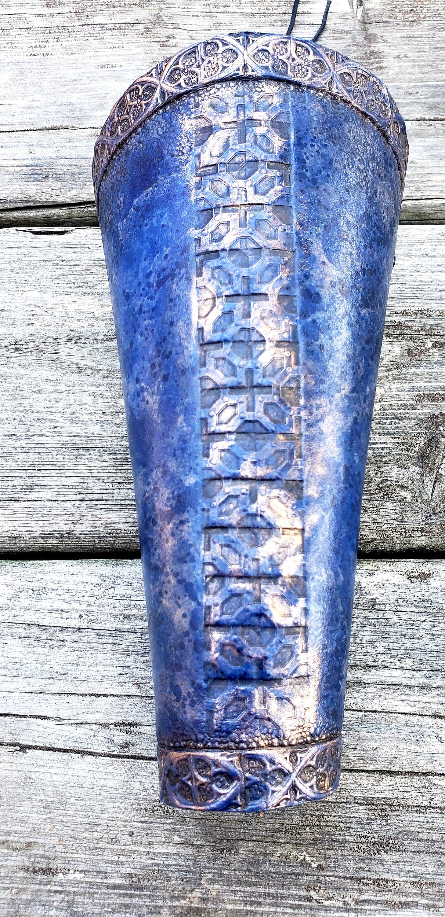 Seraphim's Leather Arm Guard