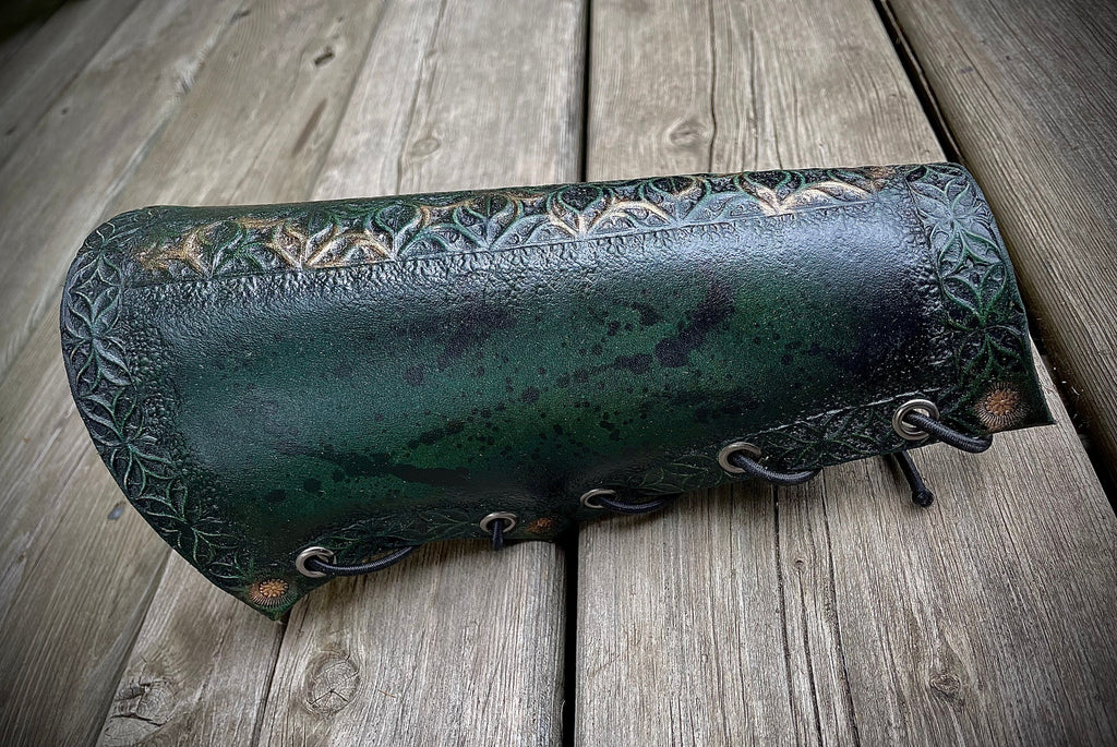 Redeemer - Archery Armguard