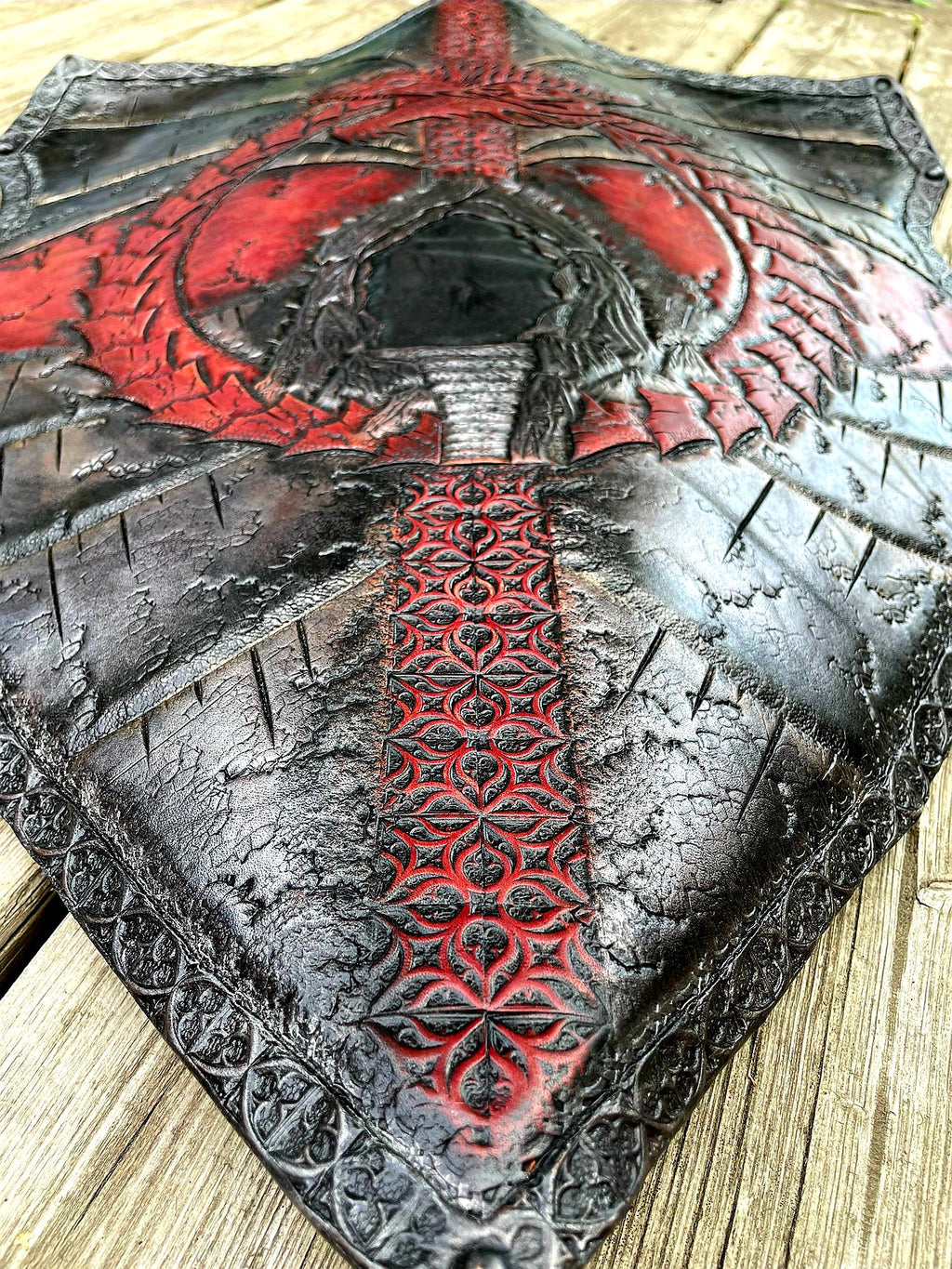 Heirloom Ouroboros Kite Shield