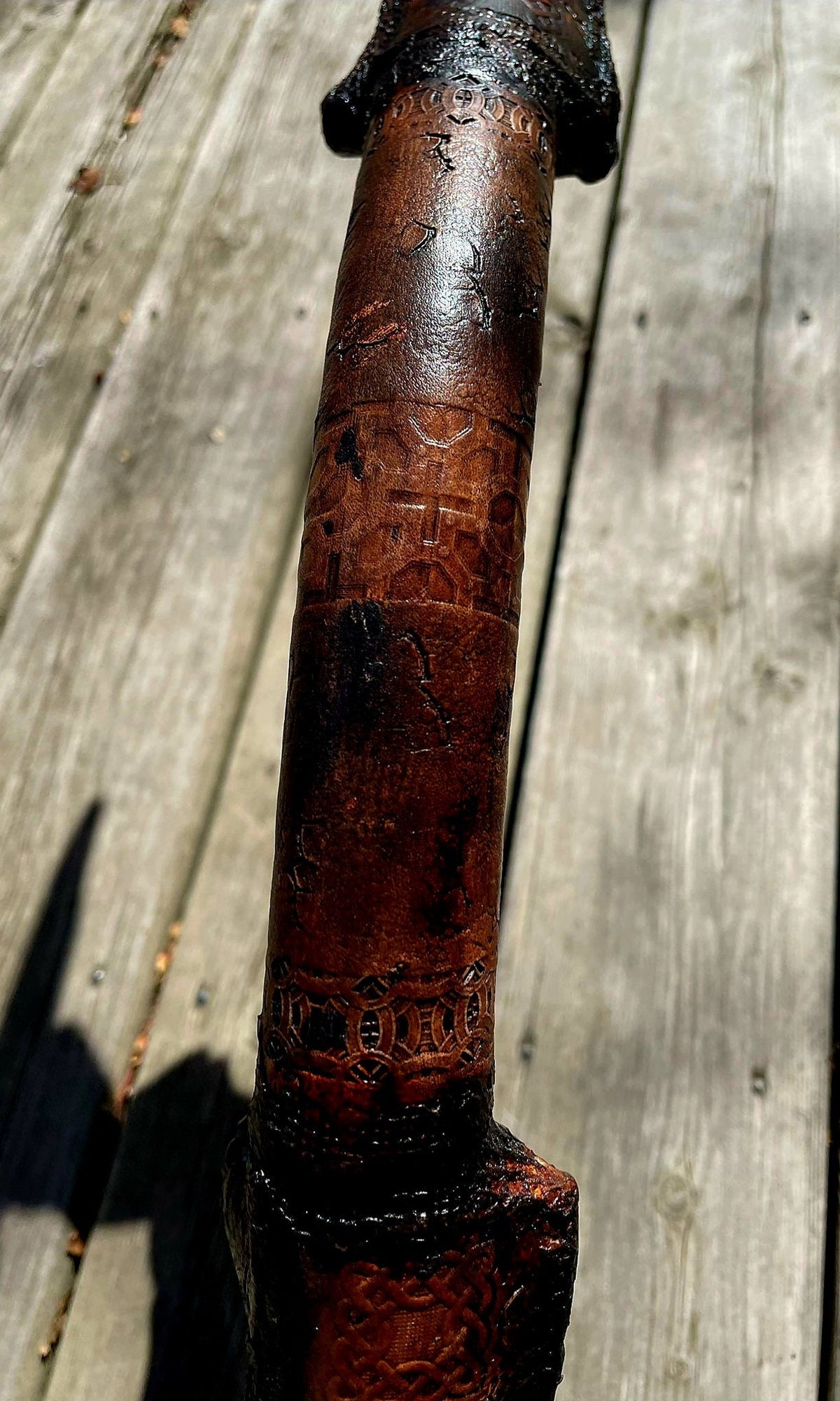 Ancient Bone Bow – Functional Fantasy Recurve Bow | Customizable Grip Sigils | Display-Ready Collector’s Weapon