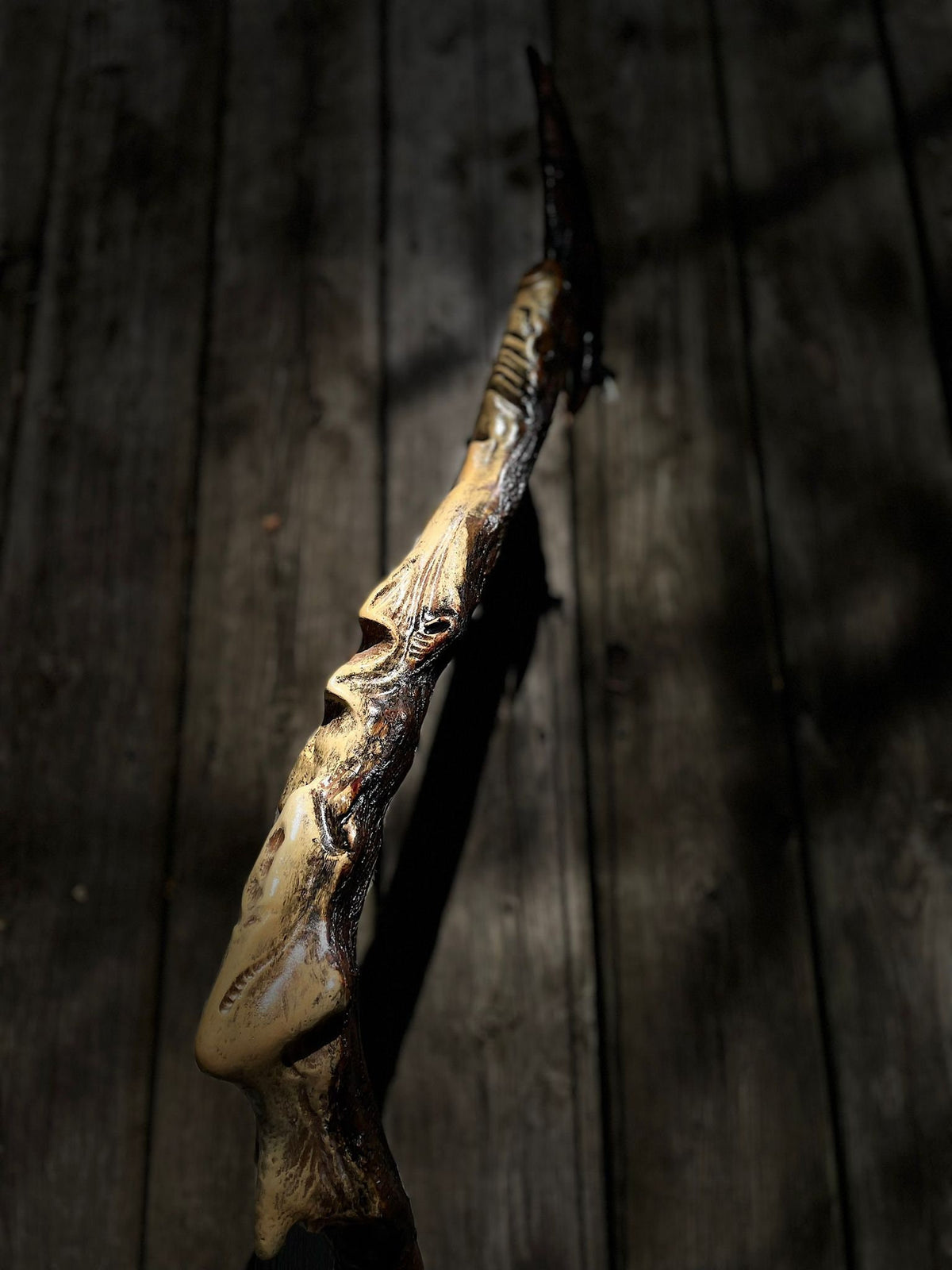 Ancient Bone Bow – Functional Fantasy Recurve Bow | Customizable Grip Sigils | Display-Ready Collector’s Weapon