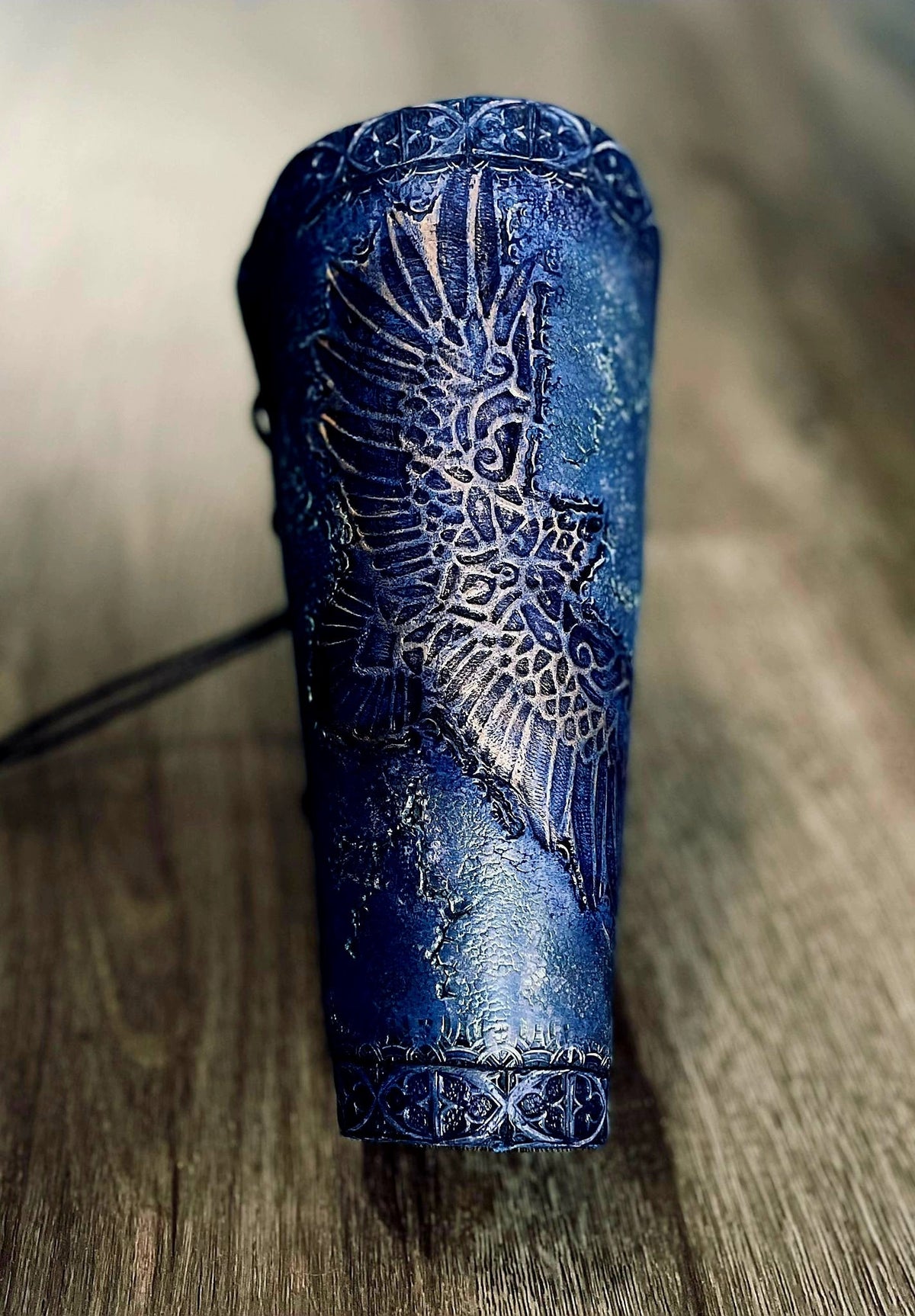 Raven arm Guard