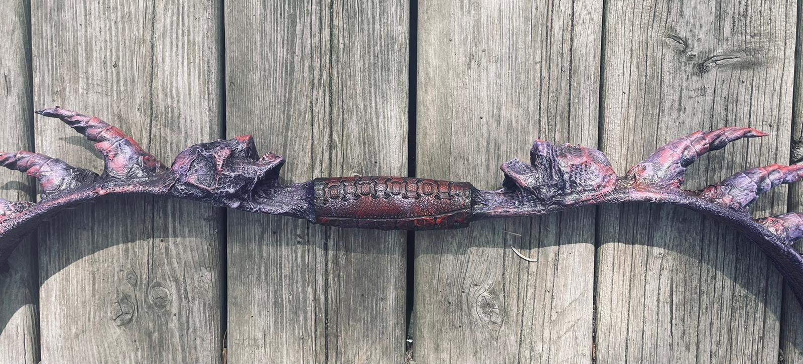 Abyssal Soul Render Recurve Bow – Functional Fantasy Weapon, 25-30 lb Draw