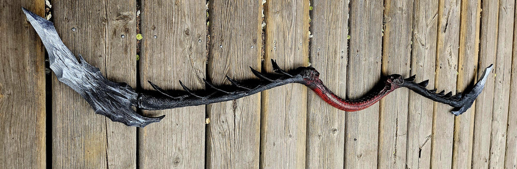 Spine Strike – Fully Functional Fantasy Recurve Bow (15–50 lb) | Handcrafted Gothic Dragonbone Bow with Optional Wall Mount