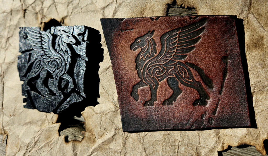 Celtic Griffin Leather Stamp – Norse Knotwork Tooling for Leathercraft & DnD