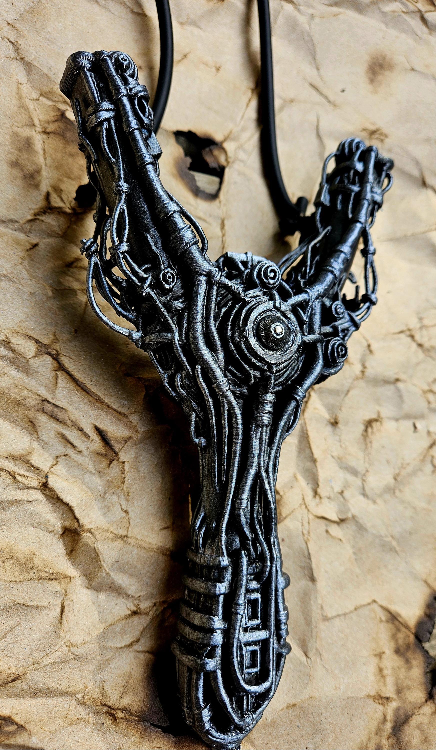 Mech Fang Slingshot – Fully Functional Biomechanical Sling | Cyberpunk Survival Slingshot | Gothic Tech Relic Catapult