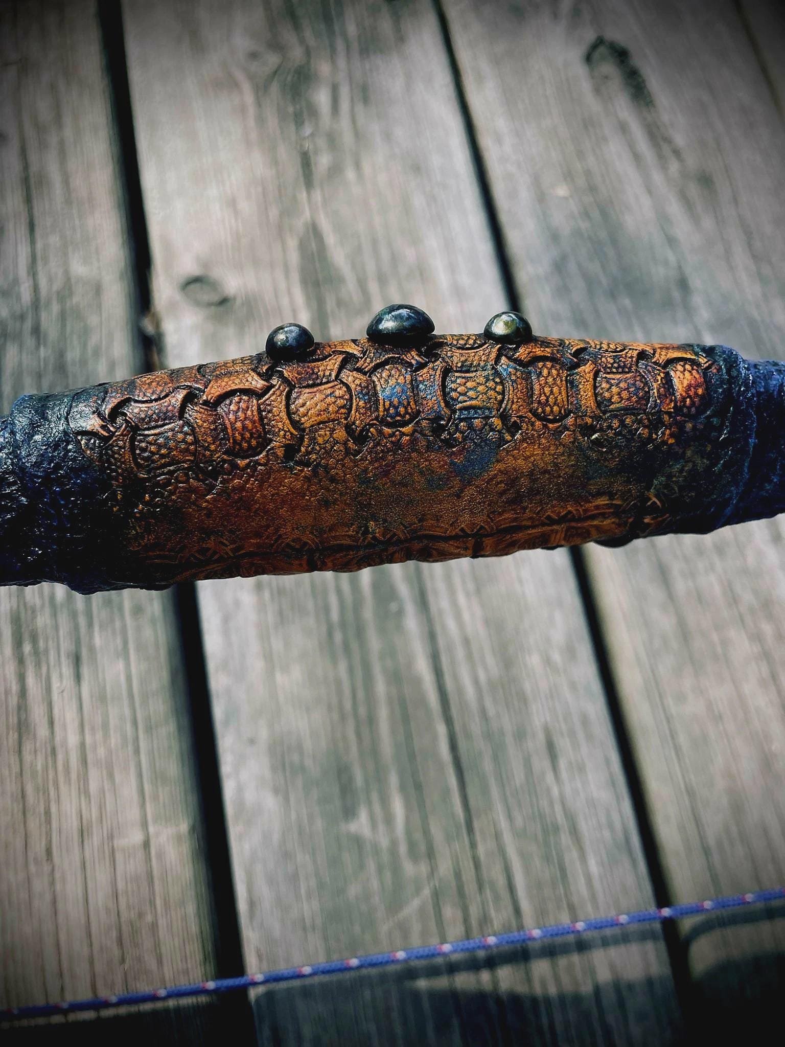 Leviathan’s Spine” – 25 lb Functional Fantasy Bow | Hand-Forged Seascale Relic of the Deep