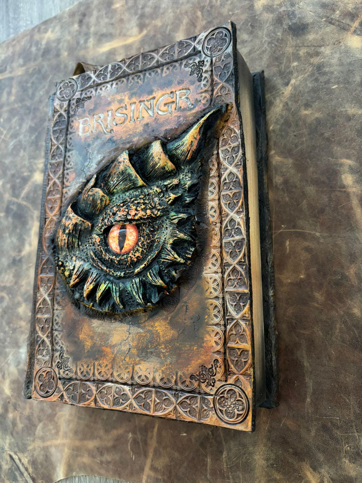 Inheritance Cycle Leather Book Set – Hand-Tooled Collector's Edition