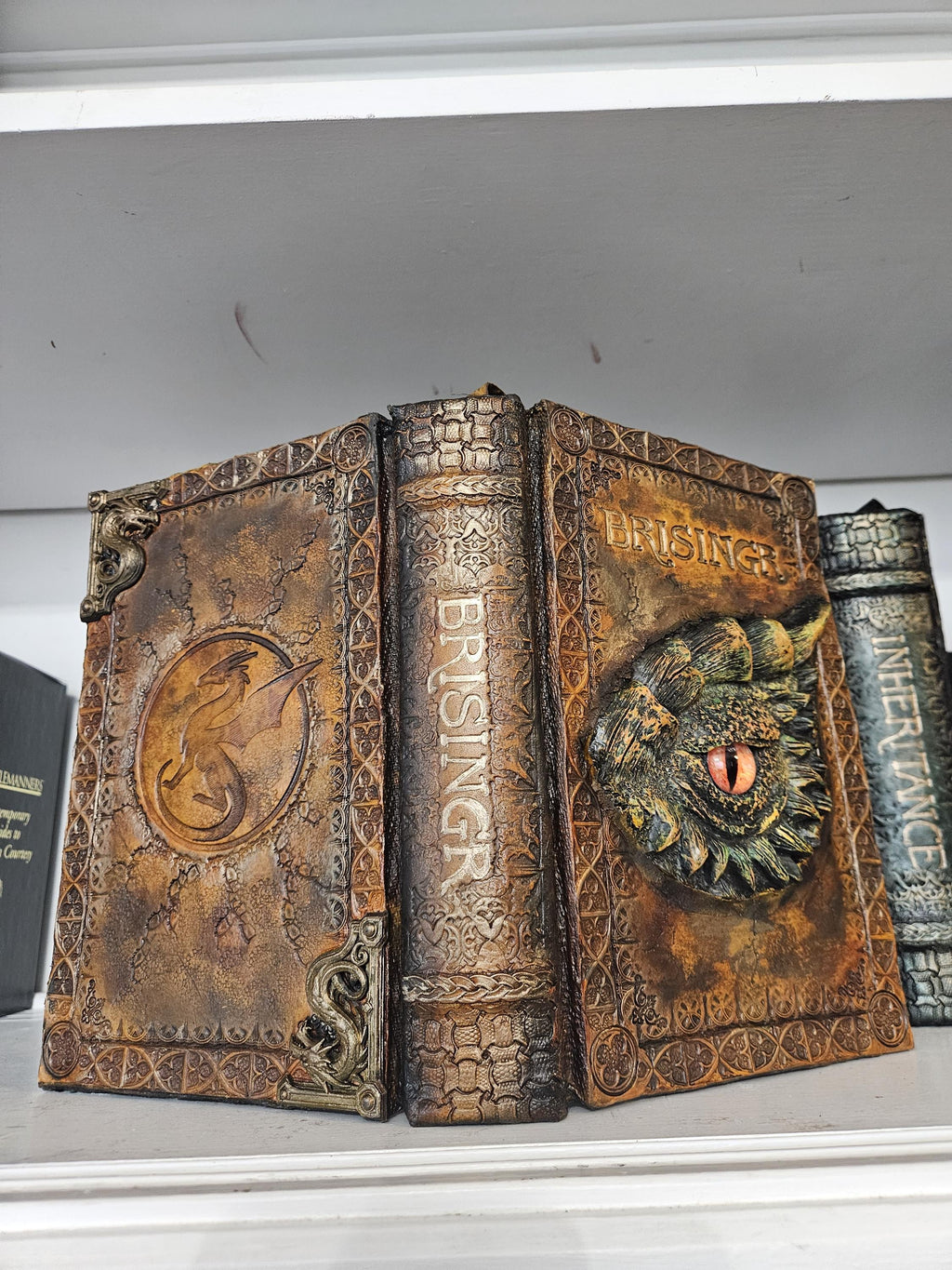 Dragon Plate, relic grade book adornment
