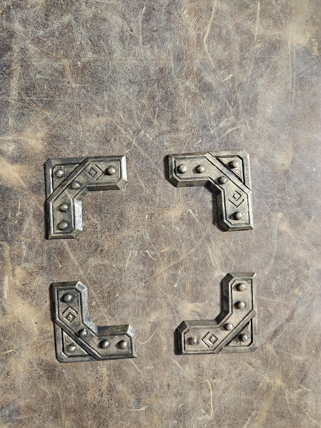 Dwarven Bolt-Guard Book Corners – Armored Fantasy Grimoire Protectors, Set of 4