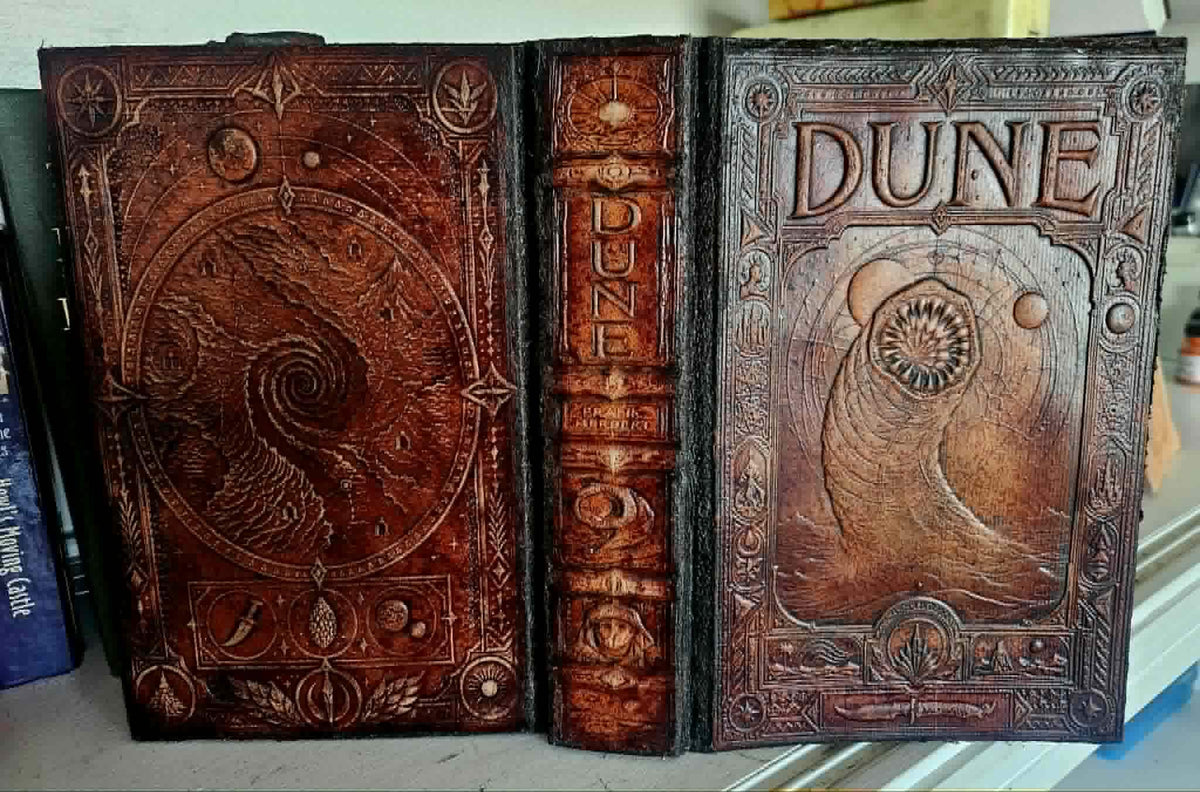 Dune worm full wrap — supplied binding photograph