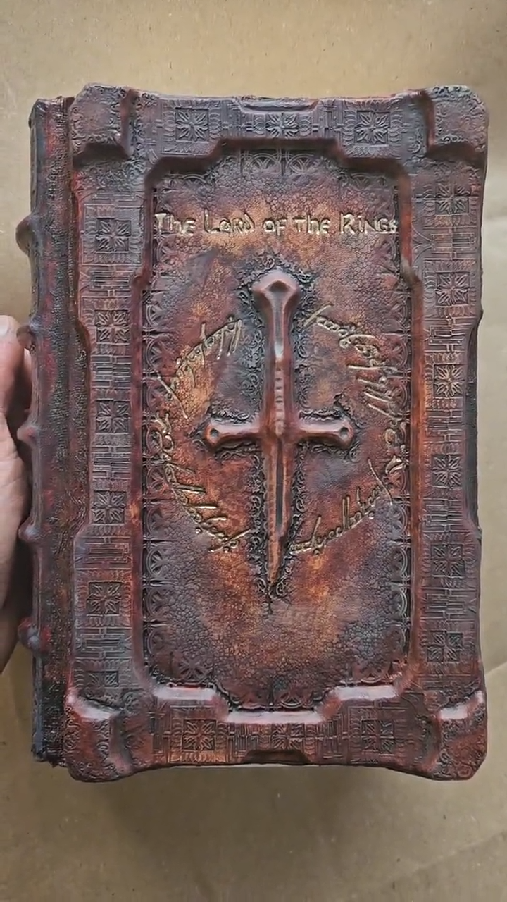 Lord of the Rings: The King’s Edition | Hand-Bound Leather Illustrated Deluxe Artifact